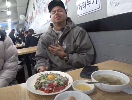 你的林皇,生食之王!林加德在韩国尝试吃活章鱼