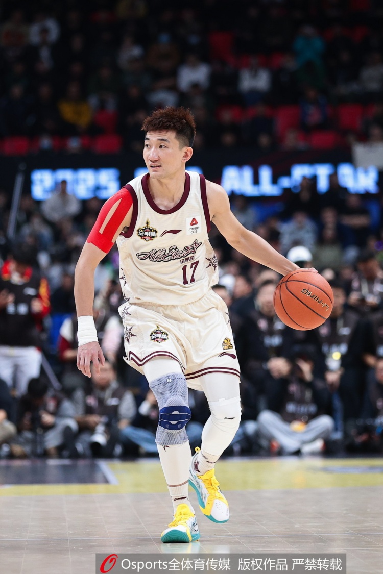 三分没开!孙铭徽出战22分钟 13中8&三分5中0得到16分4板4助4断